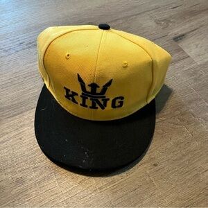 King Embroidered Flat Bill and Snap Back Baseball Hat NWT